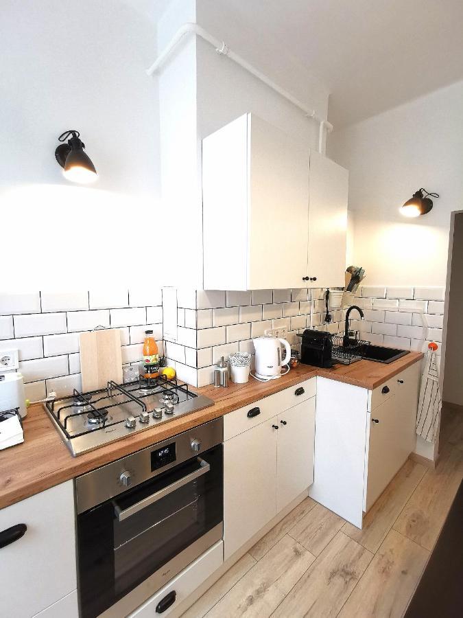 Room Bueno Eger Extérieur photo